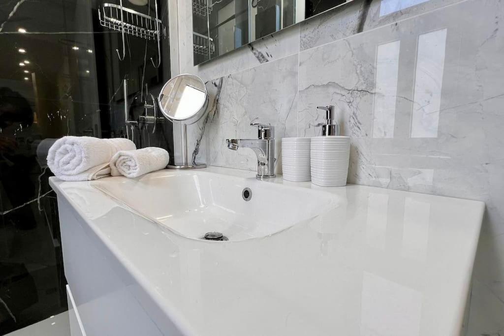 Apartmán Urban House - Modern Flat Navigli Milan Center Exteriér fotografie